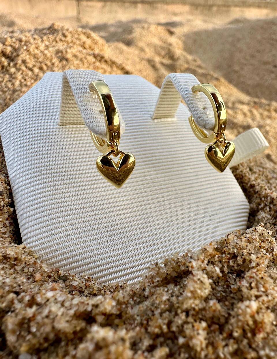 Heart Drop Earrings | AURIA