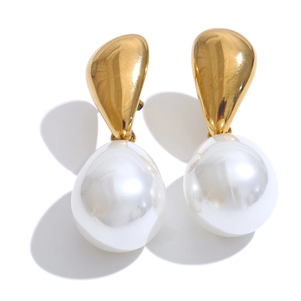 Pearl Drop Earrings | AURIA