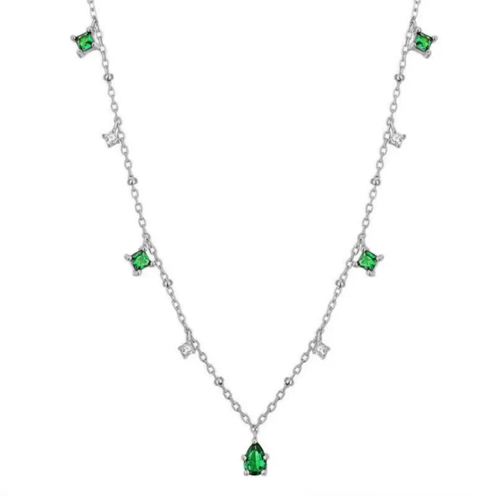 Emerald Necklace – Gold Choker | AURIA