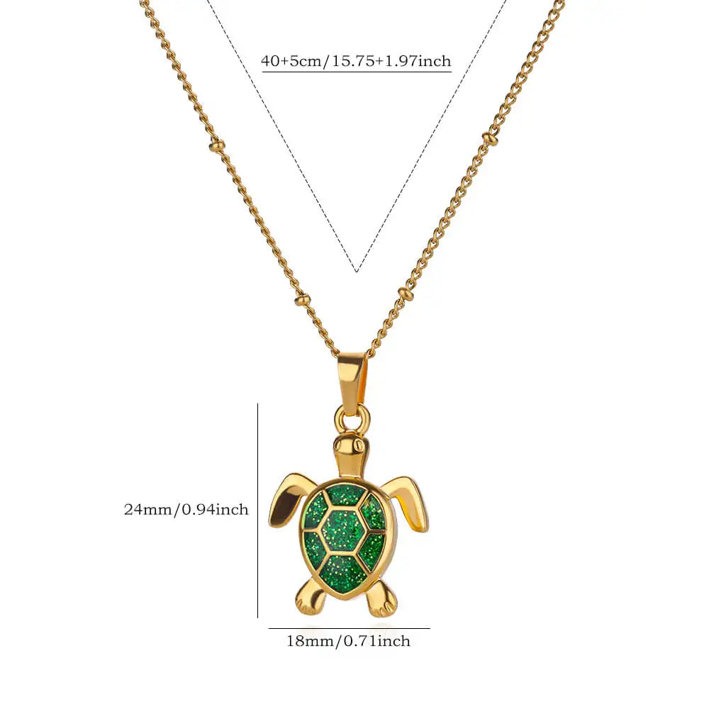 Turtle Necklace – Gold Pendant | AURIA