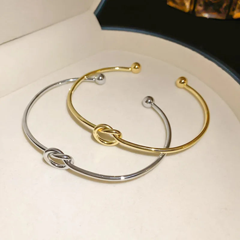 Gold Cuff Bracelet | AURIA