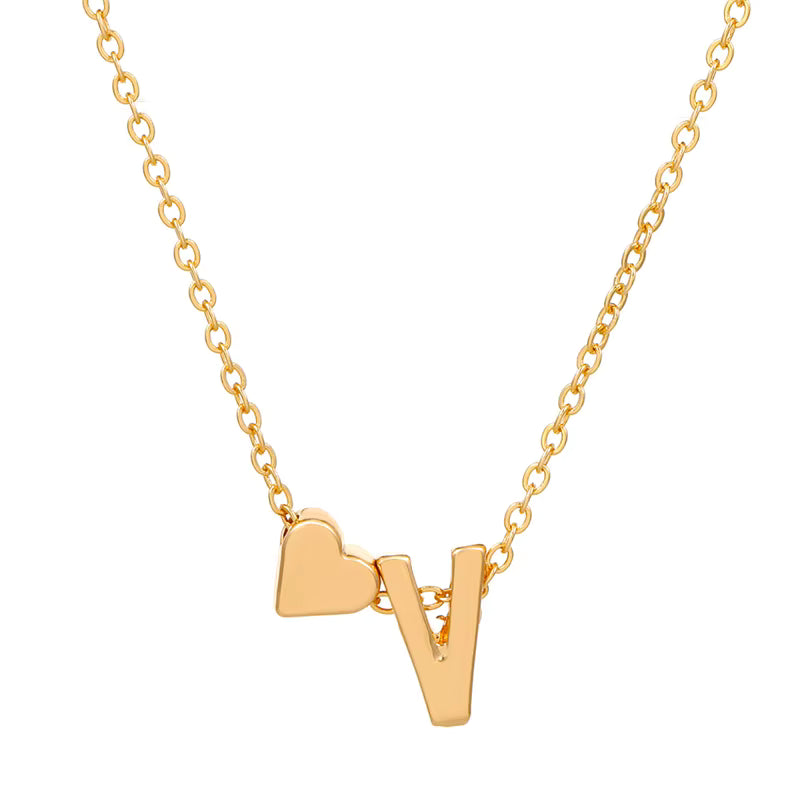 Initial Necklace – Heart Pendant | AURIA
