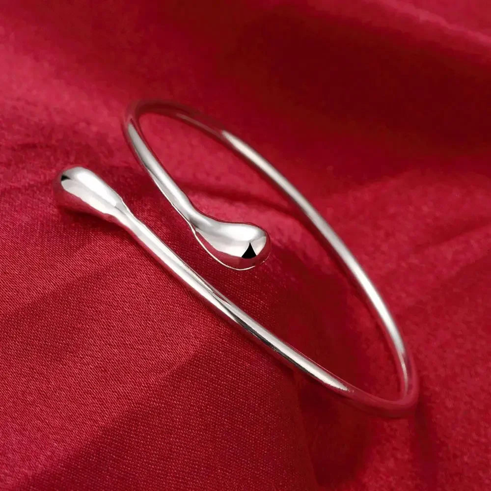 Teardrop Bracelet – Sterling Silver | AURIA