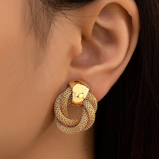 Twisted Hoop Earrings | AURIA