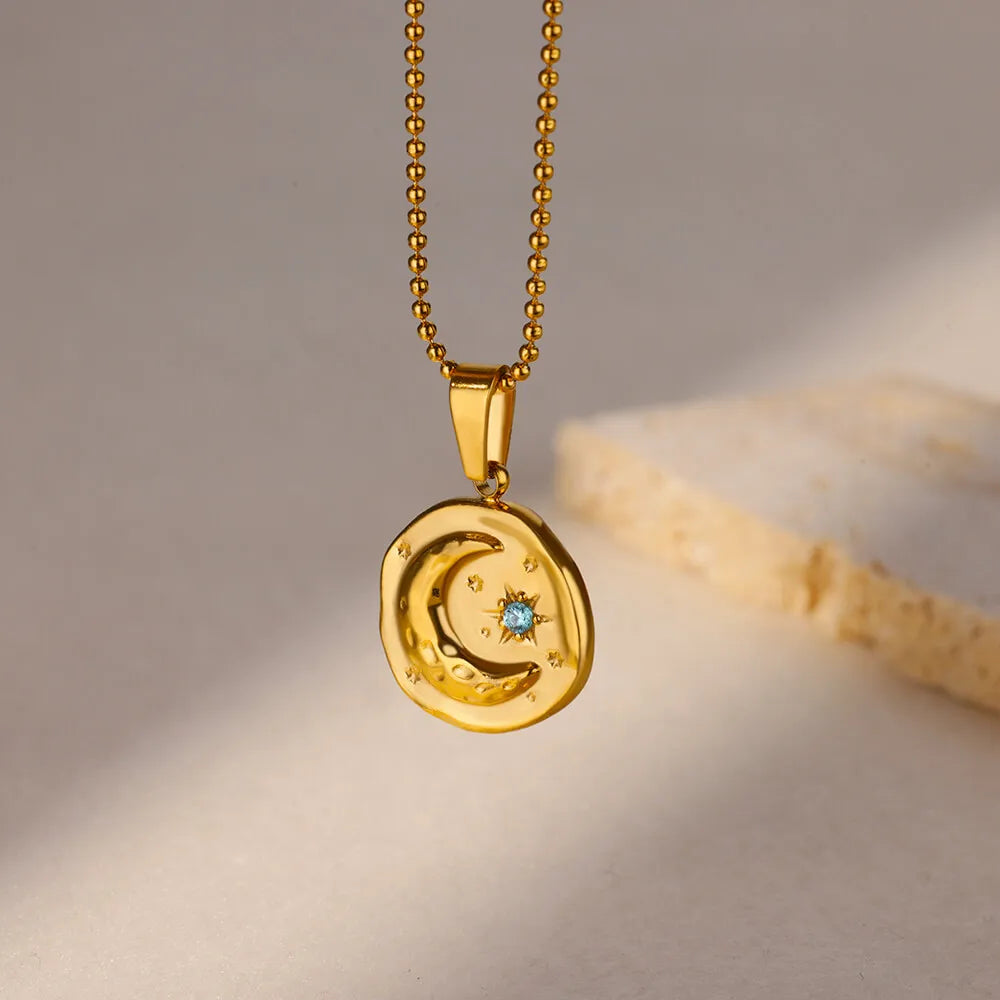 Moon Necklace – Gold  Star Pendant | AURIA