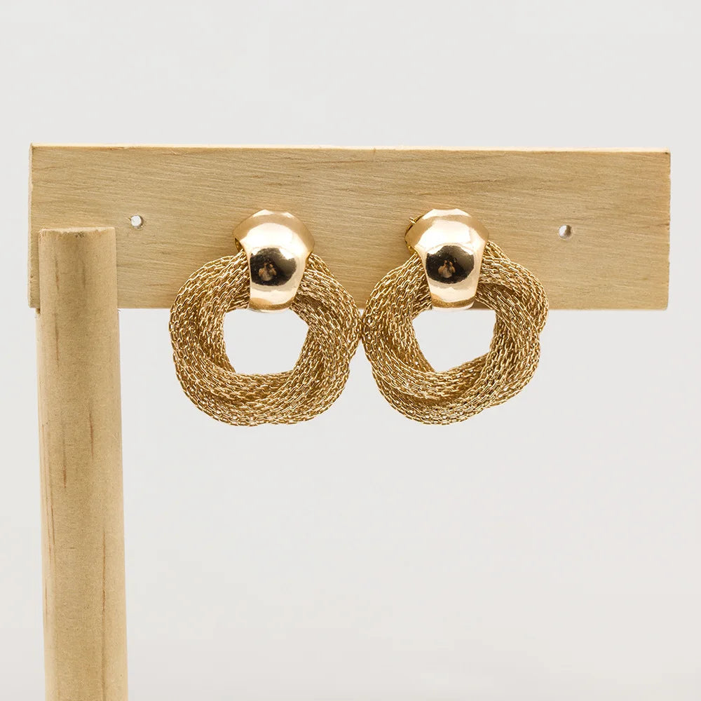 Twisted Hoop Earrings | AURIA