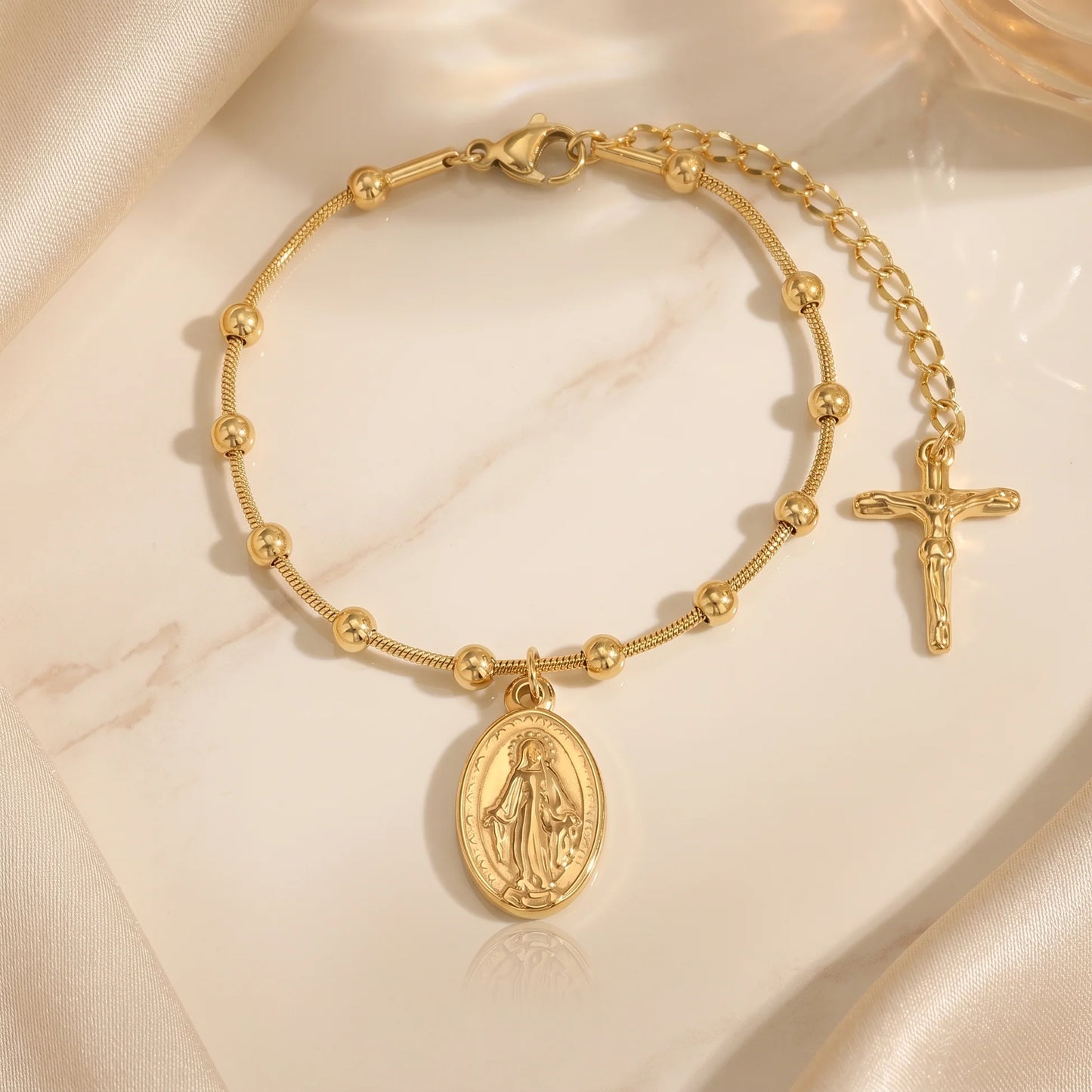 Cross Bracelet | AURIA