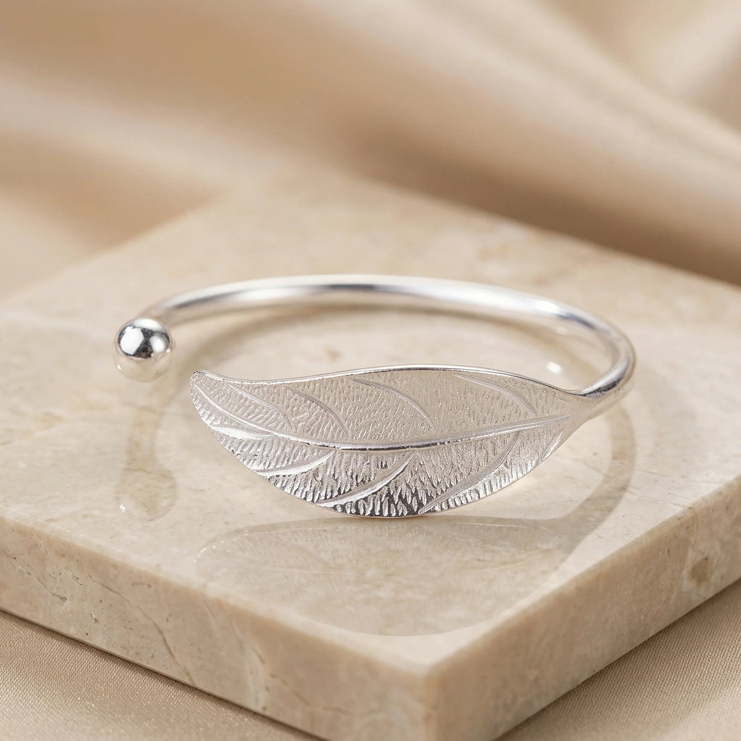 Sterling Silver Leaf Bracelet | AURIA