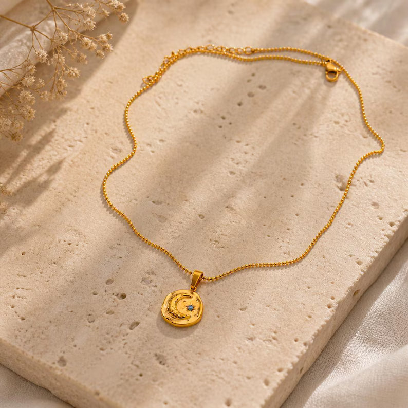 Moon Necklace – Gold  Star Pendant | AURIA