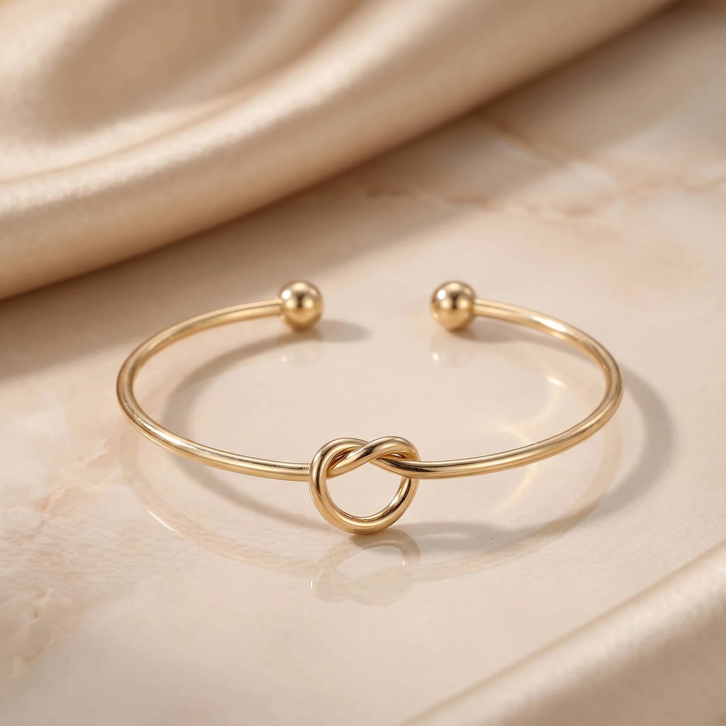 Gold Cuff Bracelet | AURIA